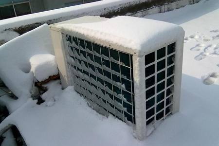 空氣能熱水機組結霜分析及過冬維護須知